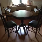 Aristarchos Lodge *
