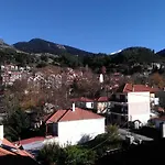 Aristarchos Lodge