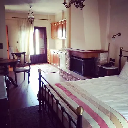 Aristarchos Lodge *