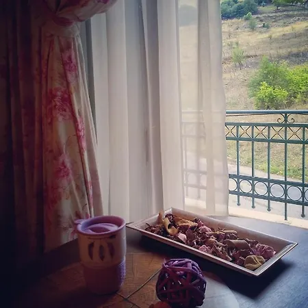 Aristarchos Lodge Апартаменты *