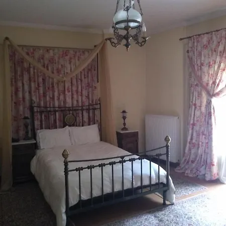 Aristarchos Lodge *