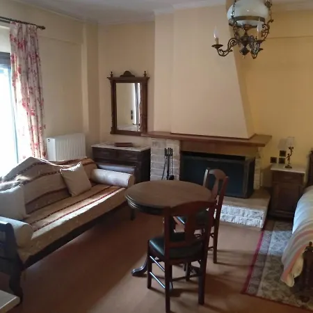 Aristarchos Lodge Калаврита