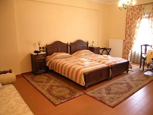 Aristarchos Lodge * 칼라브리타