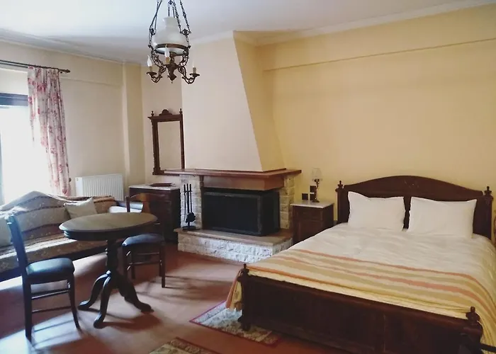 Aristarchos Lodge * 칼라브리타