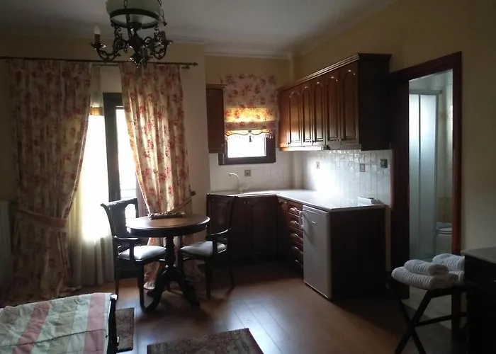 Aristarchos Lodge شقة كالافريتا