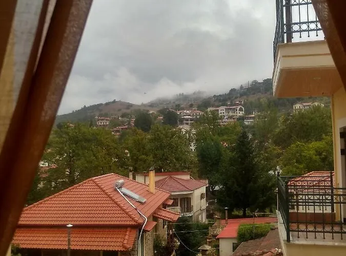 شقة Aristarchos Lodge كالافريتا