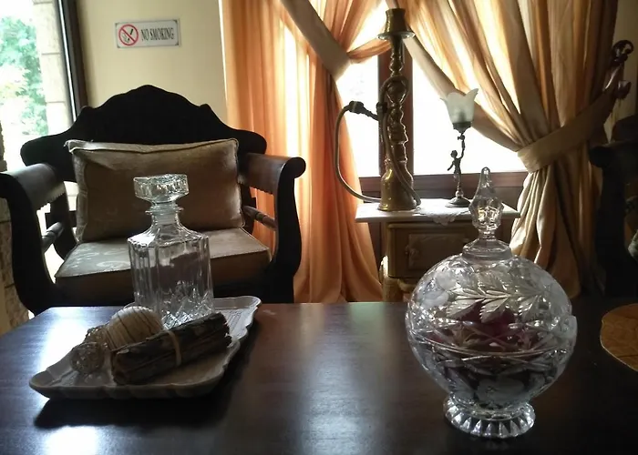 아파트 Aristarchos Lodge 칼라브리타